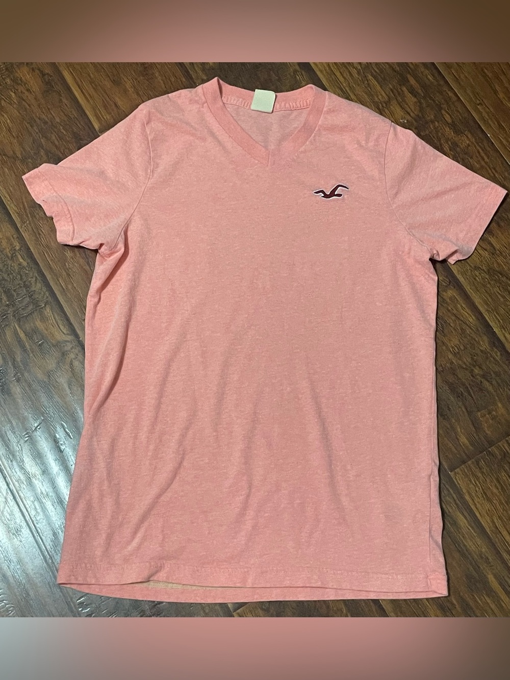 Hollister Men’s Heather Coral V-Neck Tee